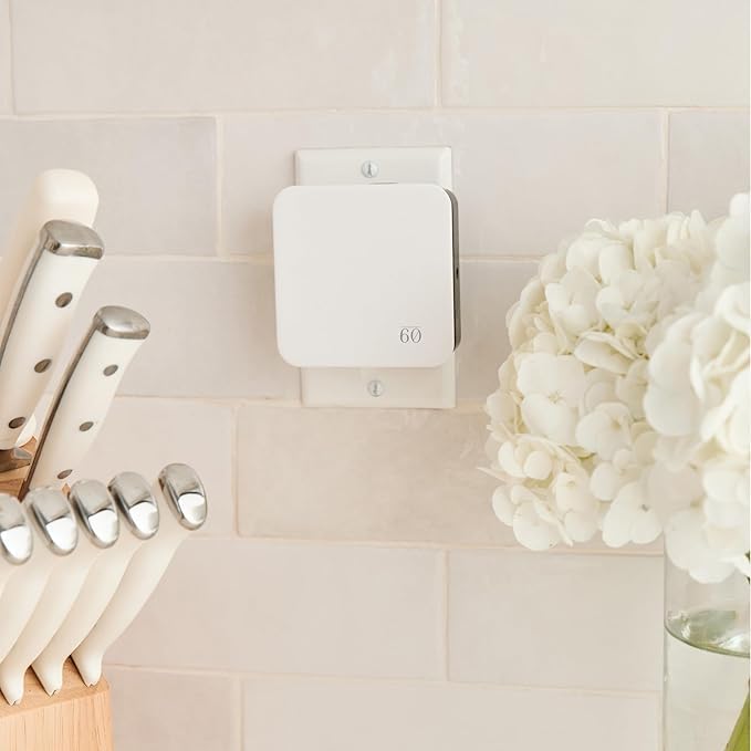 Below 60 - Plug in Diffuser Complete Fragrance Kits - Founded by Hilary Duff (Seasonal 3-Scent Kit)