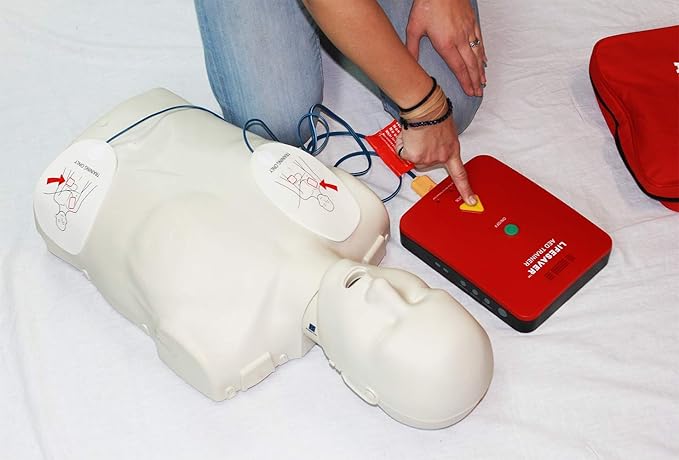 CPR Savers Lifesaver AED Trainer (Training Device for CPR and Defibrillators) (4)