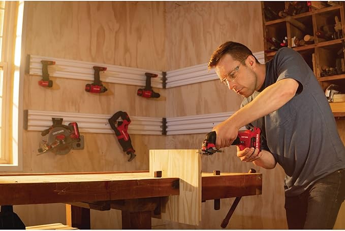 CRAFTSMAN V20 Cordless Oscillating Tool Kit Multi-Tool with Blades, Sand Paper, Battery and Charger Included (CMCE501D1)
