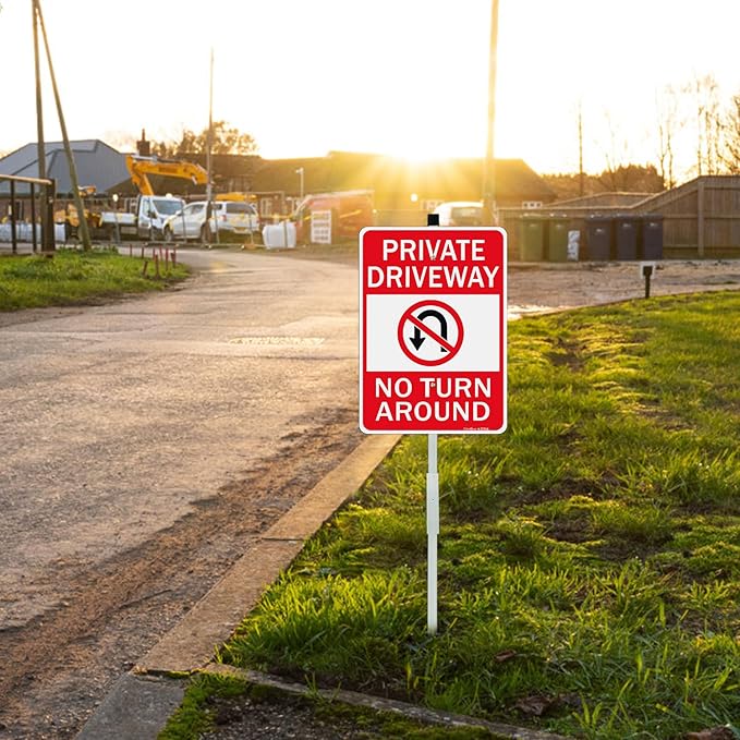 GicnKeuz Private Driveway No Turn Around with 36" Metal Stake Signs, 14 x 10 Inches Reflective Aluminum Signs, Fade Resistant/Waterproof, Easy to Install, Outdoor Use (1 Pack)