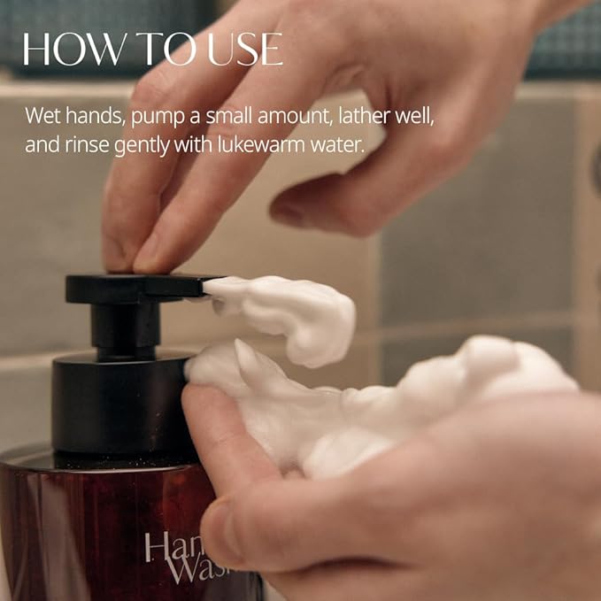 hetras. Perfume Bubble Hand Wash with Pump Dispenser 17.4 fl oz x 2 Pack | London Musk - Cozy & Warm Musk Scent | Hydrates & Cleanses Skin | Gentle & Mild Ingredients