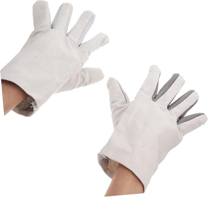 Heat Resistant Welding Gloves Heavy Duty Anti-slip Labor Protective Gear for Men and Women Composite Work Gloves for Camping Bbq Construction Gardening and Outdoor Use Random Color