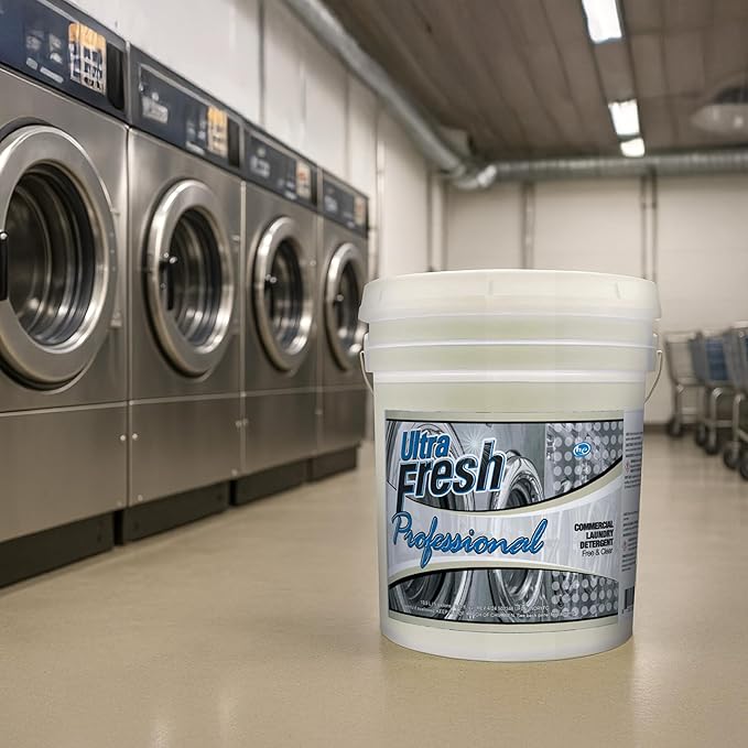 Ultra Fresh Professional Commercial Laundry Detergent, Free & Clear, 5 Gal – Liquid with Easy Dispensing Pump for All Machine Types, up to 640 Loads