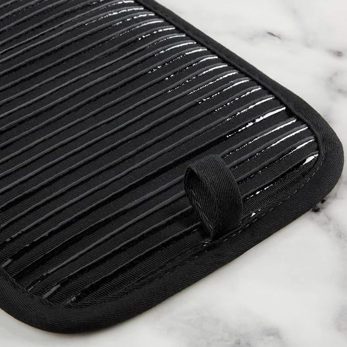 KitchenAid Quilted Cotton Terry Cloth Oven Mitt, Pot Holder, Kitchen Towel 4-Pack Set, Heat Resistant, Silicone Grip, Gift Set, Matte Black, 16"x26", 7"x13" & 7"x10"