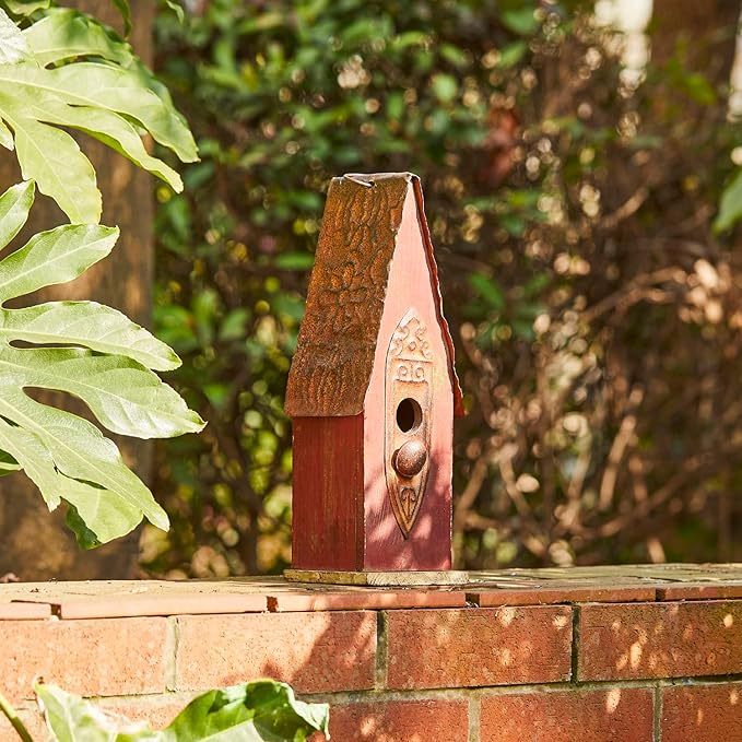 Glitzhome Hand Painted Distressed Hanging Wood Bird House for Outdoors 13.25" H