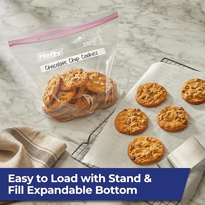Hefty Press to Close Plastic Bags for Food Storage, Gallon Size, 20 Count
