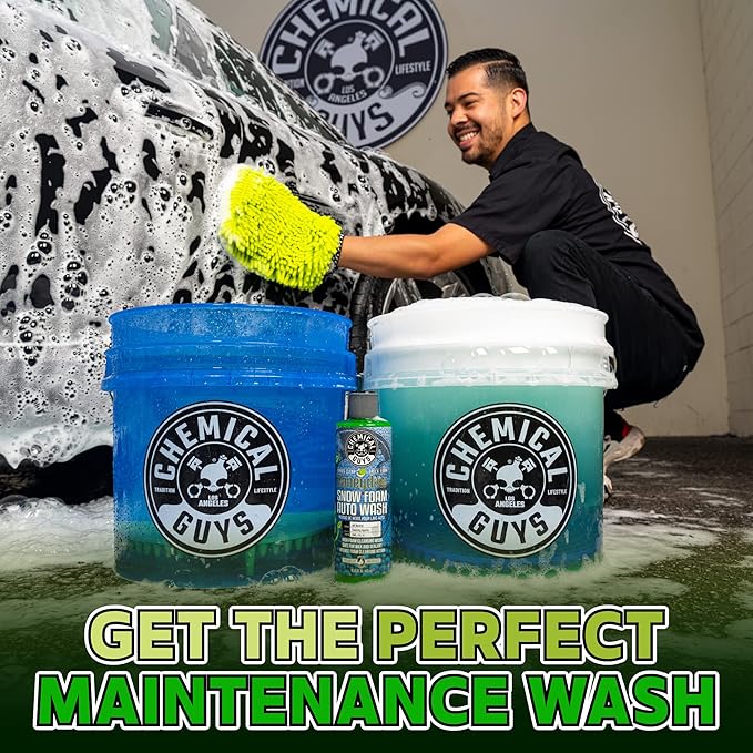 Chemical Guys Car Wash Soap for Foam Cannon or Bucket, Honeydew Snow Foam Car Wash Soap for Trucks, Motorcycles, RVs & More, Super Suds, Honeydew Scent - 64 oz (Half Gallon)
