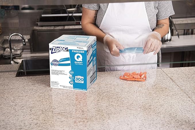 SC Johnson Professional Ziploc Quart Food Storage Freezer Bags, Grip 'n Seal Technology for Easier Grip, Open, and Close, 300 Count