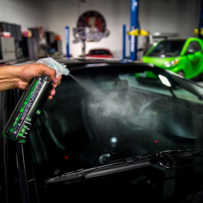 Chemical Guys Starter Car Care & Cleaning Kit, 7-Piece Detailing Car Wash Kit with 6 Premium 16 oz Care Chemicals and Accessories for Washing, Waxing, and Interior Cleaning